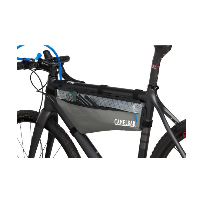 M.U.L.E.® Frame Pack with Quick Stow™ 2L Bike Reservoir - Image 6